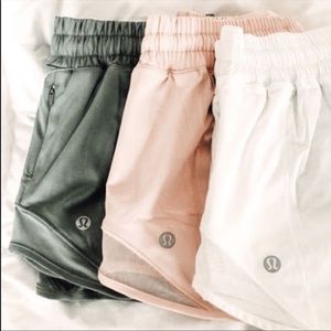 NOT SELLING JUST IN SEARCH OF 😫